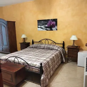 Maison d'hôtes The & - Parcheggia Gratis Sotto Casa Ed Entra -